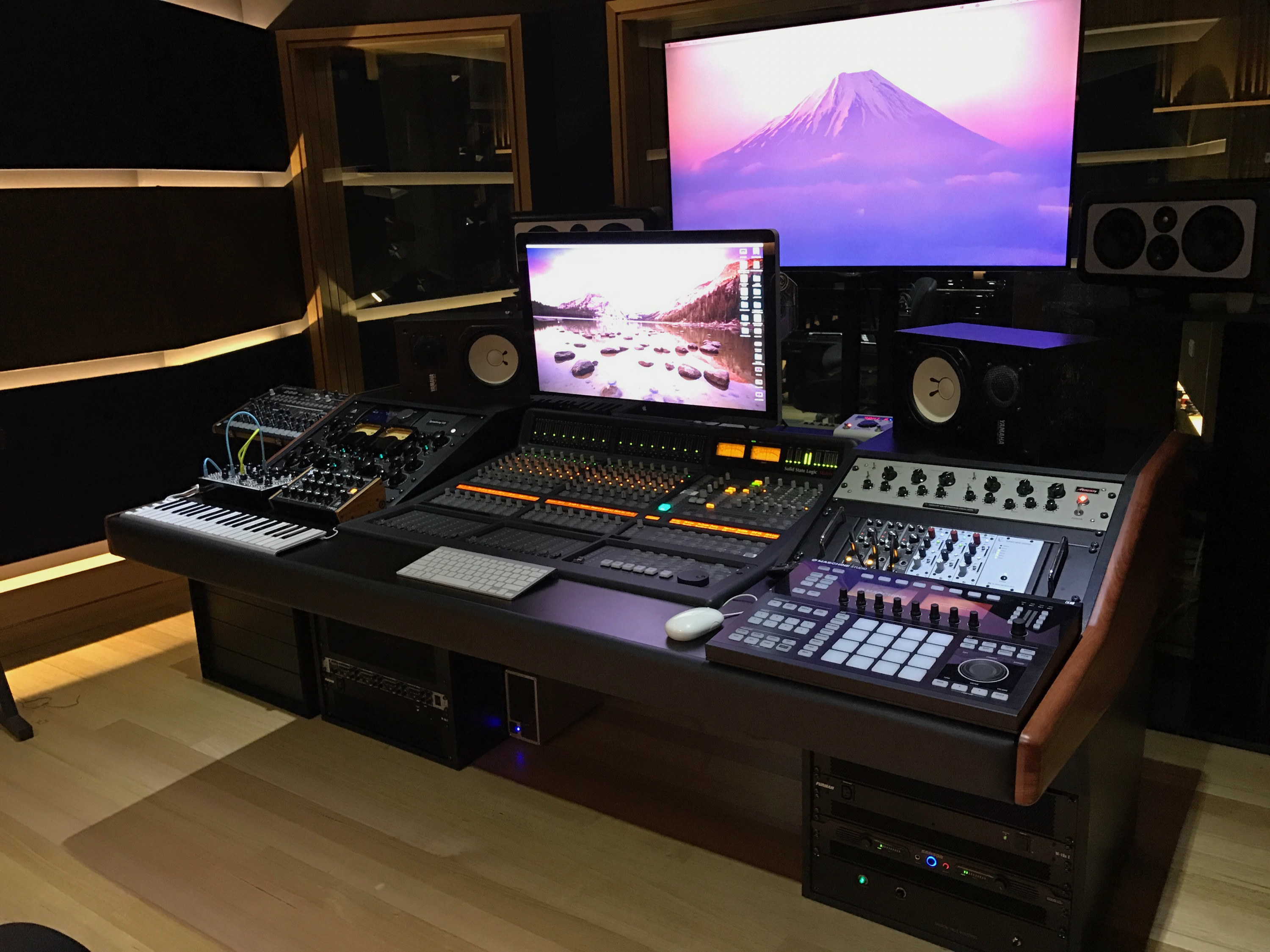 Studio Desks for Mixing Consoles